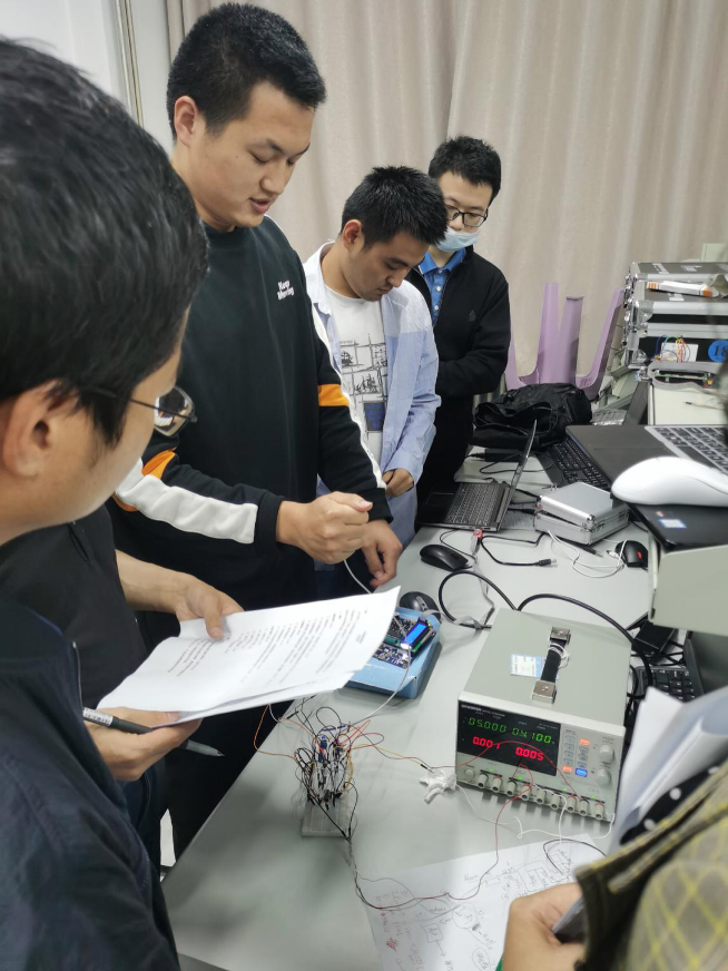 我校举办2020年青海大学电子设计大赛.png