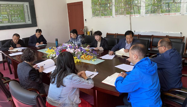 后勤党支部开展党史学习教育第一次专题研讨.jpg