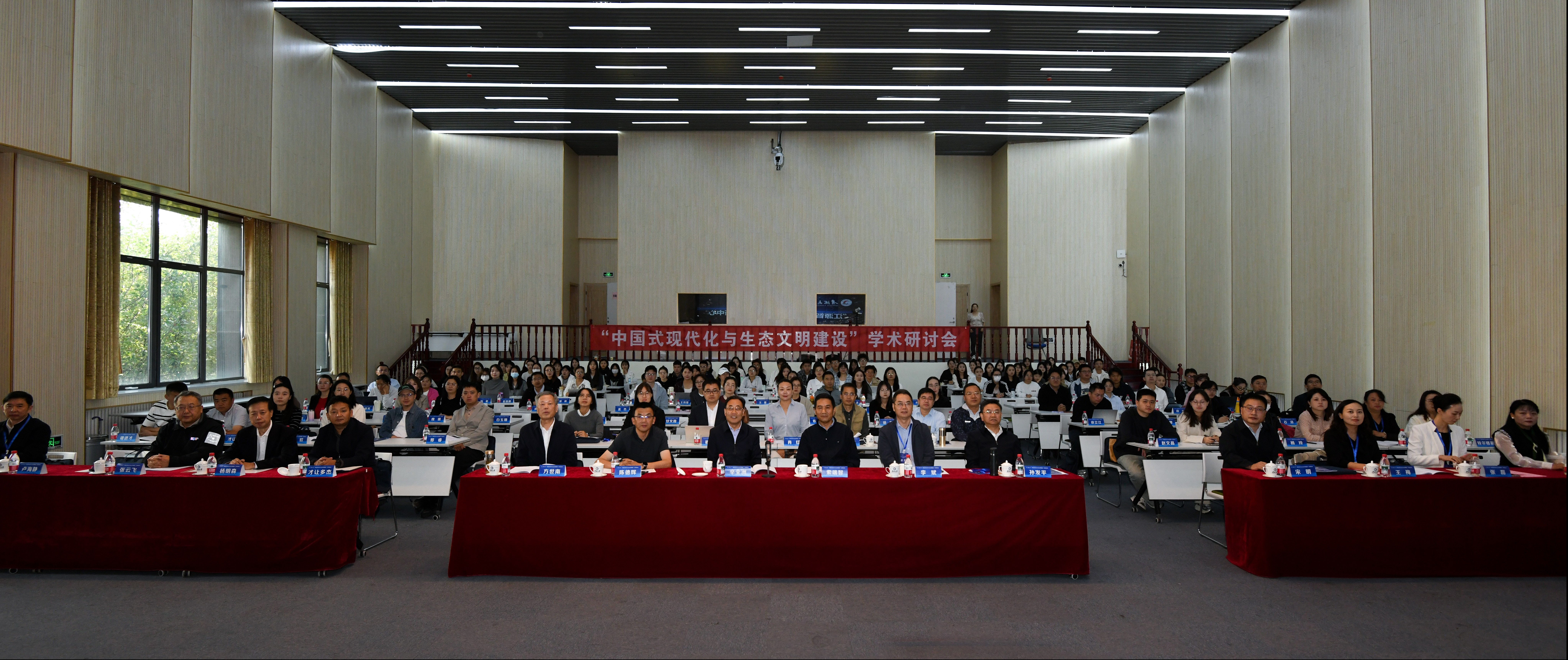 024f2011a3414b3b927e0c2f42079a85.jpg